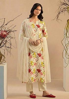 Off White Floral Print Georgette Straight Kurta Set