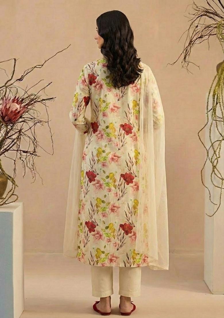 Off White Floral Print Georgette Straight Kurta Set - Indya