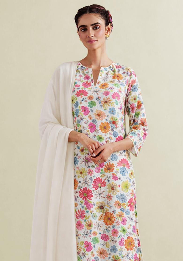 Ivory Floral Print Chinon Straight Kurta Set - Indya