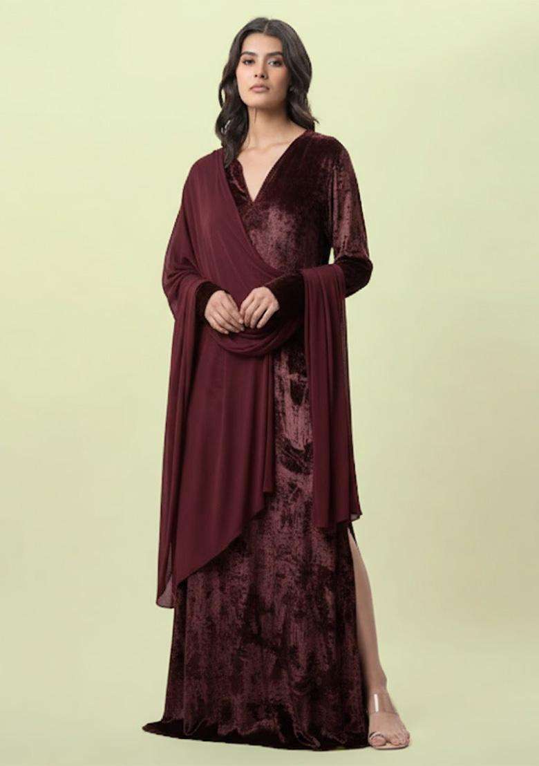 Deep Maroon Solid Velvet Fusion Set - Indya
