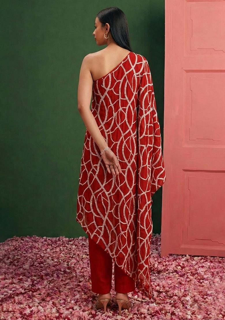 Red Embroidered Georgette Fusion Set - Indya