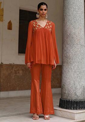 Brown Crepe Handwork Fusion Set
