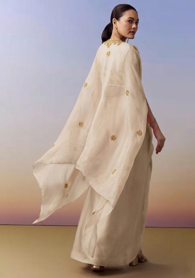 Off White Hand Work Crepe Fusion Set - Indya