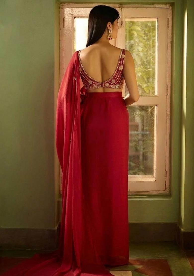 Red Hand Work CHINON Pre Draped Saree Set - Indya