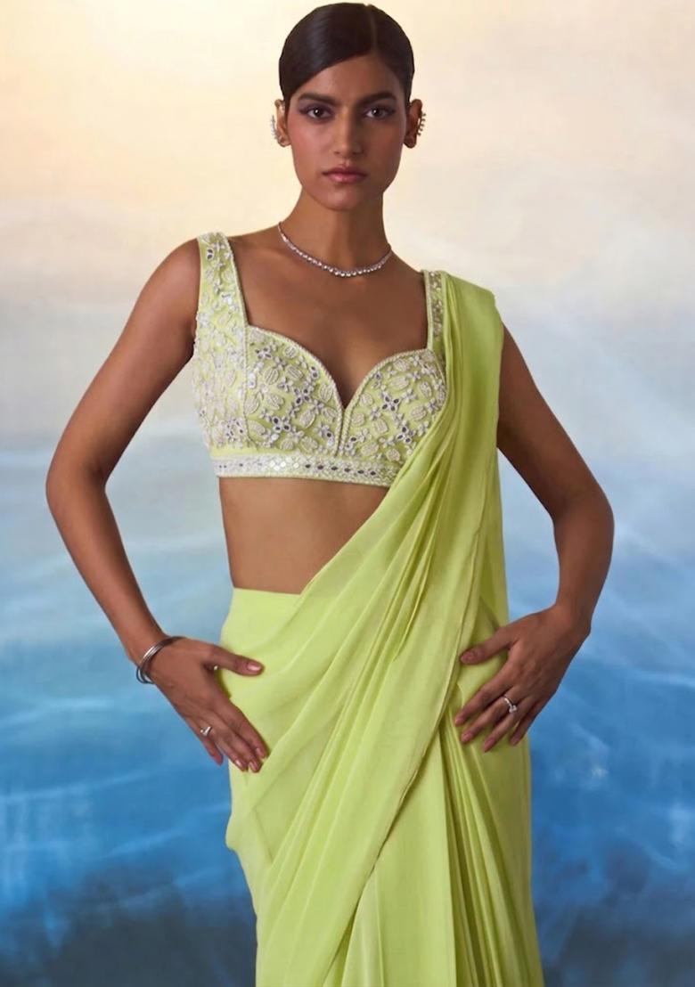 Green Hand Work Embellished Pre Draped Saree Set - Indya
