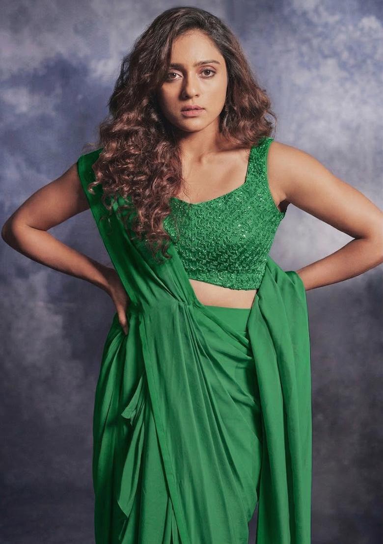 Kelly Green Crepe Embroidered Handwork Pre Draped Saree Set - Indya