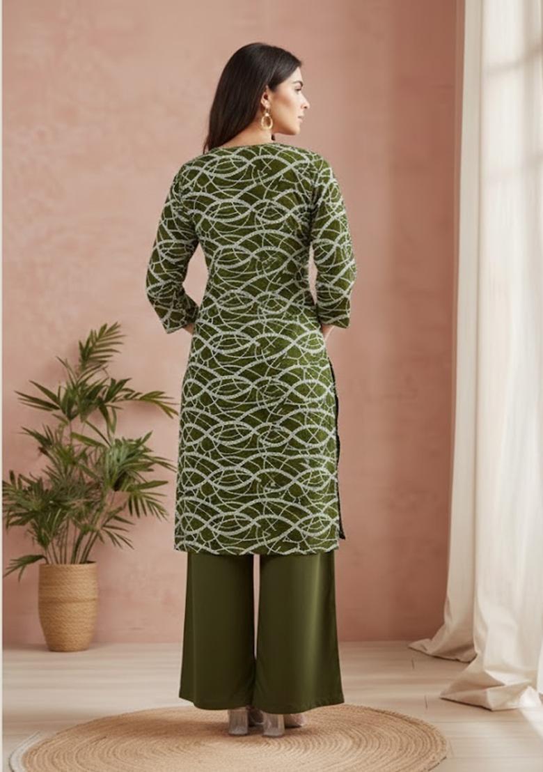 Green Embroidered Georgette Kurta Set - Indya