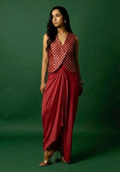 Maroon Jacquard Silk Blend Fusion Set