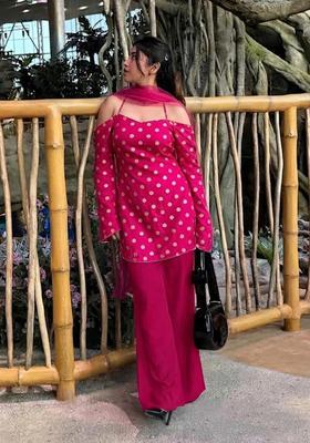 Rani Pink Zari Crepe Kurta Set