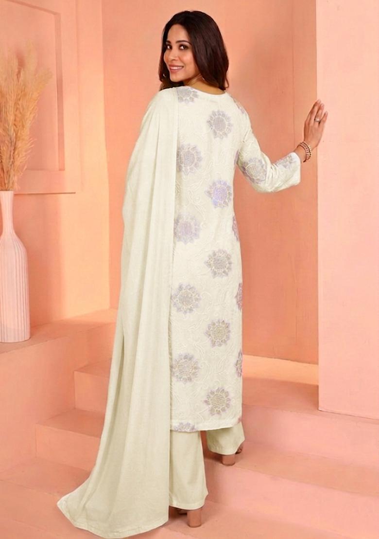 Ivory Embroidered Chanderi Kurta Set - Indya