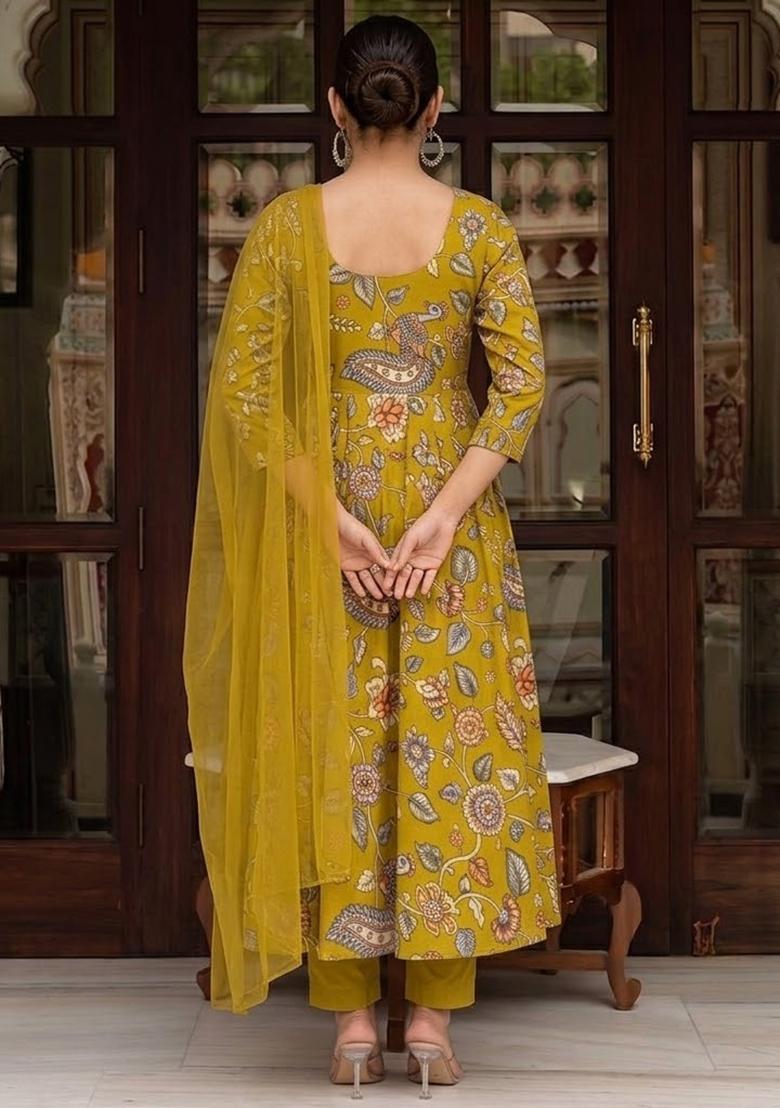 Mehendi Green Printed Silk Blend Kurta Set - Indya