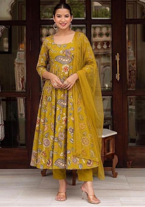 Mehendi Green Printed Silk Blend Kurta Set
