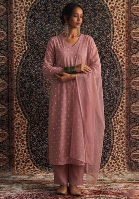 Pink Embroidered Chanderi Kurta Set