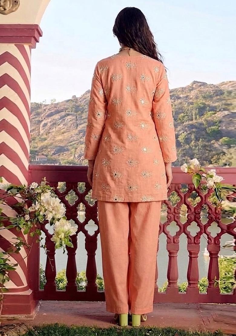 Orange Embroidered Chanderi Kurta Set - Indya