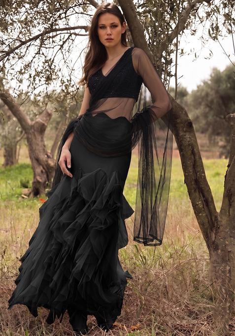 Jet Black Embellished Fusion Set
