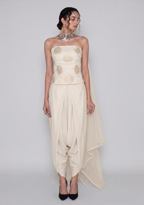 Off-White Embroidered Chanderi Fusion Set