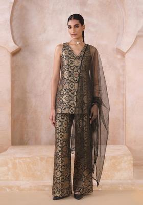 Black Brocade Kurta Set