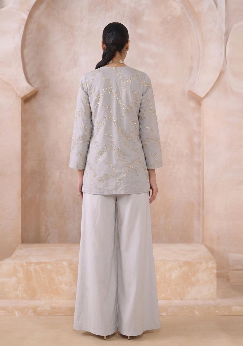 Light Grey Embroidered Chanderi Kurta Set - Indya
