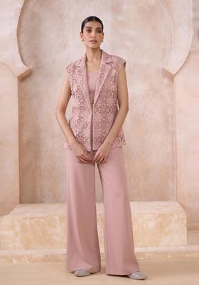 Dusty Pink Embroidered Hakoba Fusion Set