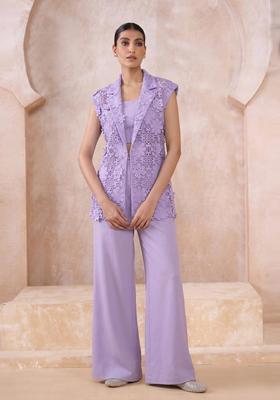 Lavender Embroidered Hakoba Fusion Set