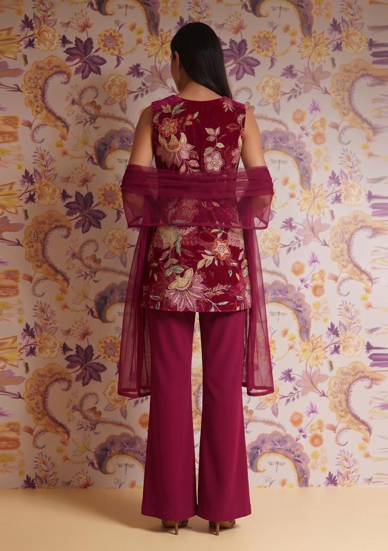Wine Embroidered Organza Kurta Set - Indya