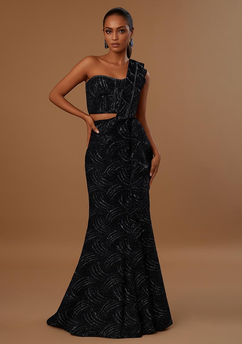 Black Knit Glitter Pre Draped Saree