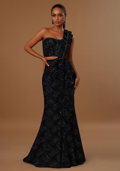 Black Knit Glitter Pre Draped Saree