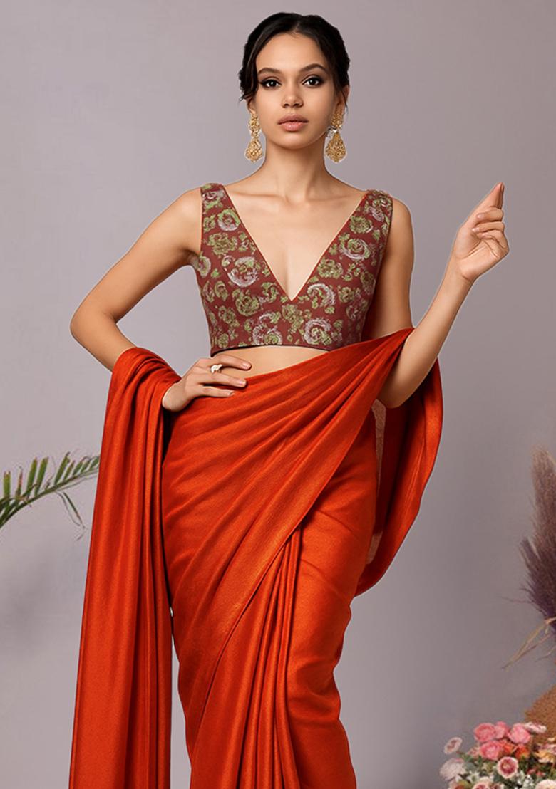 Red Floral Print Crepe Pre Draped Saree Set - Indya