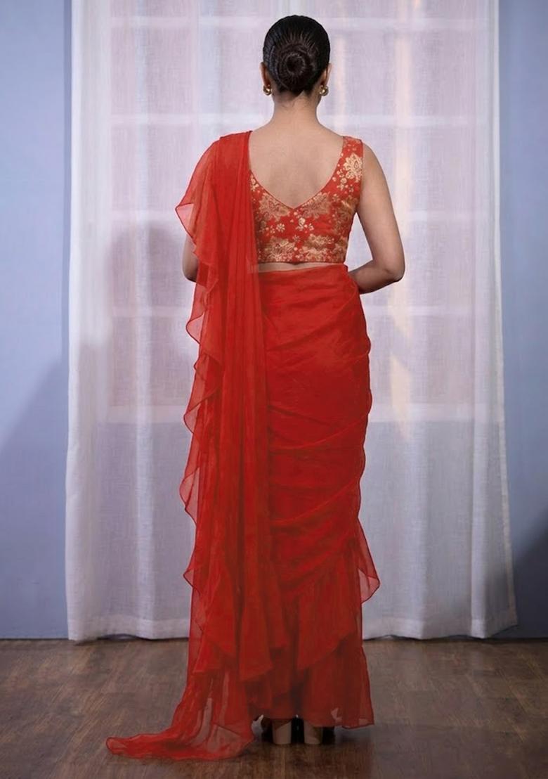 Red Floral Print Organza Pre Draped Saree Set - Indya