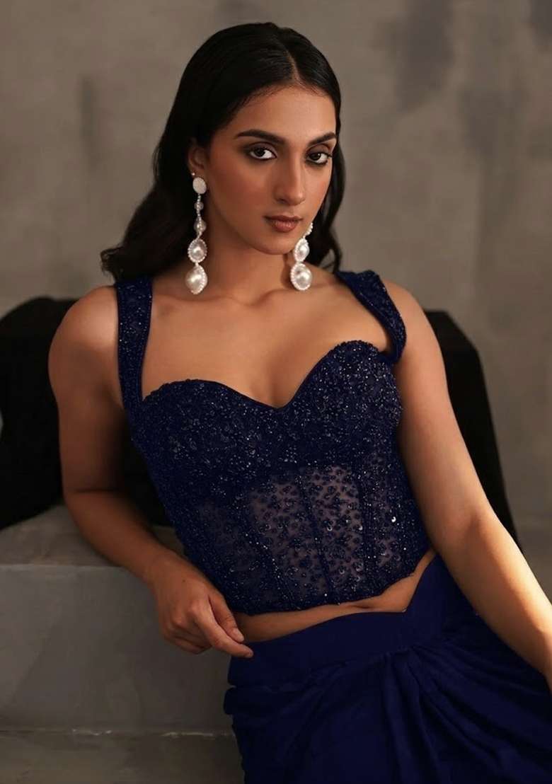 Violet Hand Work Embellished Pre Draped Saree Set - Indya