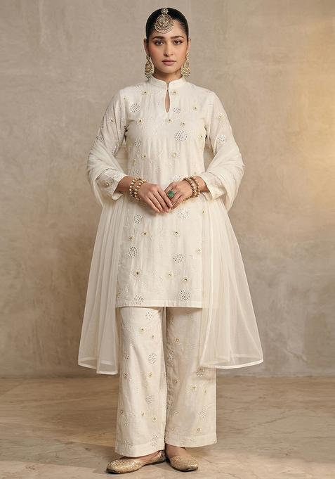 Off White Embroidered Chanderi Kurta Set