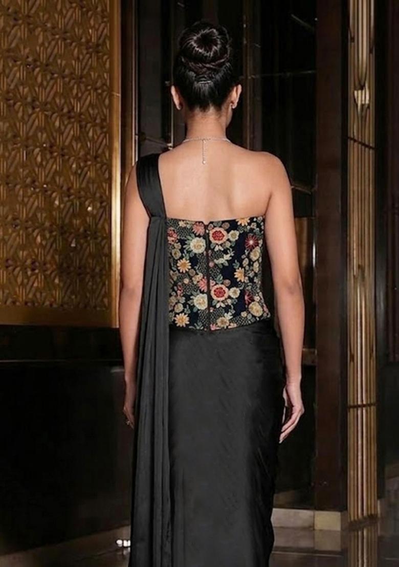 Black Embroidered Tissue Pre Draped Saree Set - Indya