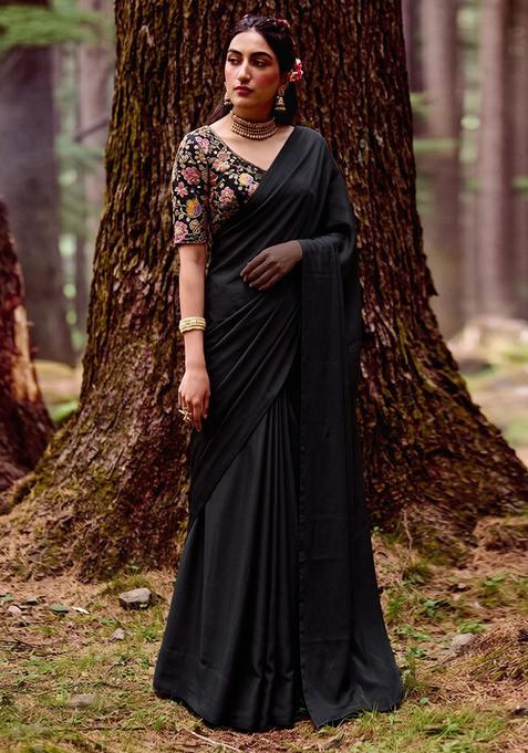 Grey Silk Blend Solid Pre Draped Saree Set