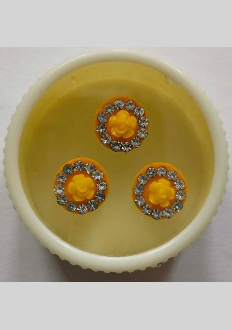 White Designer Bindi Set - Indya