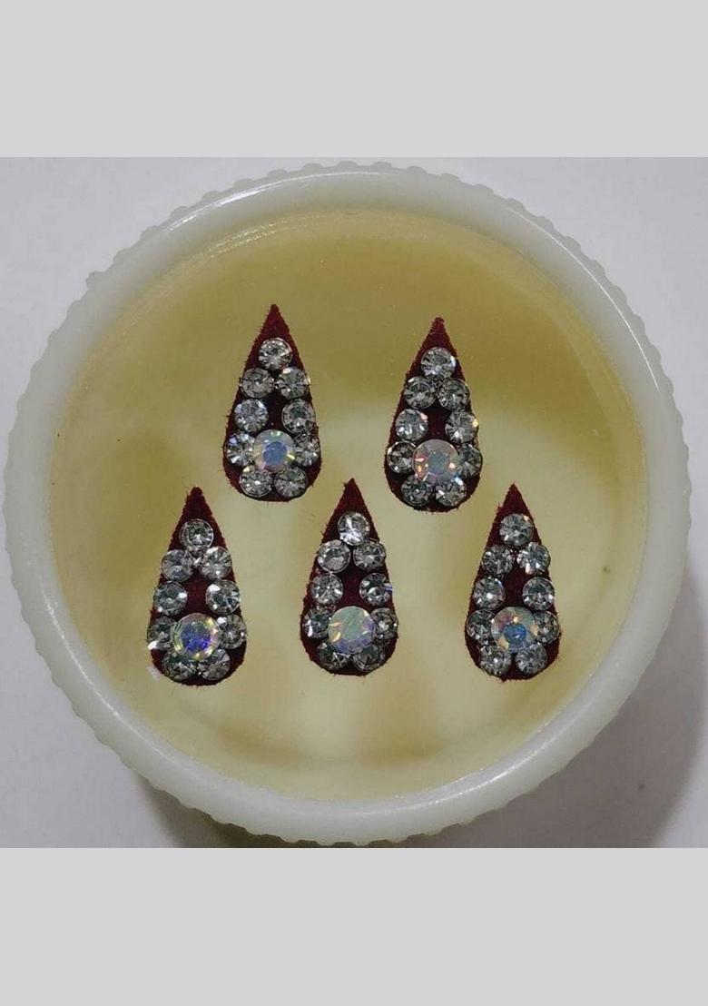 Red Designer Bindi Set - Indya