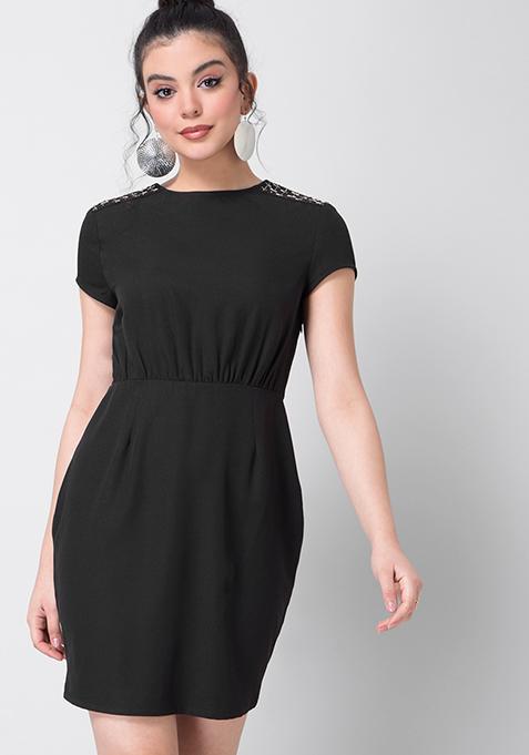 Black Gathered Waist Embellished Dress 