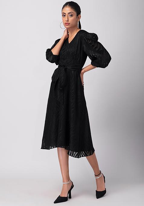 front tie black dress