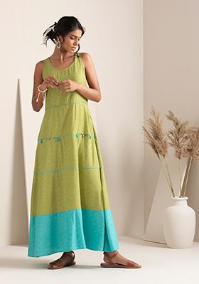 Green Colorblock Tasselled Maxi Dress