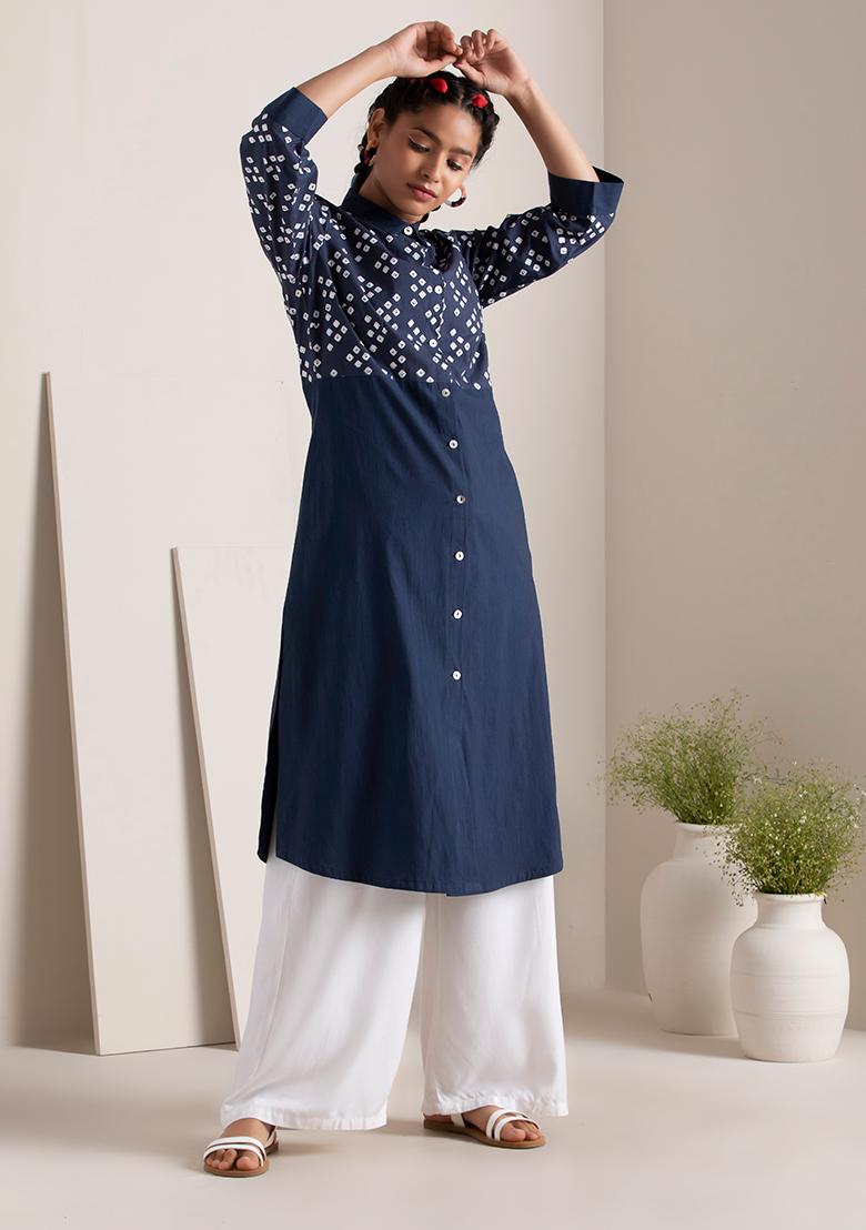 Premium get casual with this straight style Kurti