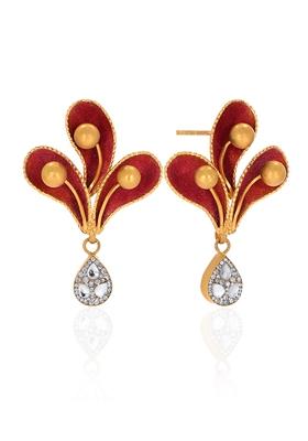 Indya X Senco Gold 22K Yellow Gold Kundan Studs Earrings
