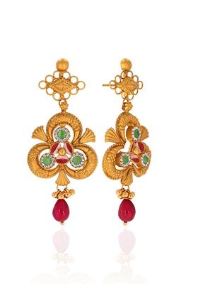 Indya X Senco Gold 22K Yellow Gold Antique Kundan Drop Earrings