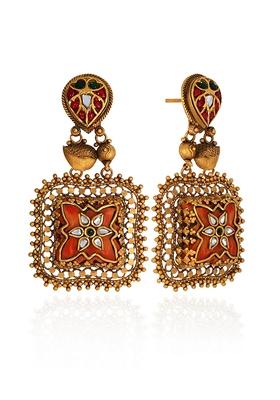 Indya X Senco Gold 22K Yellow Gold Kundan Drop Earrings