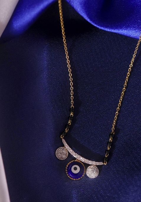 Indya X Senco Protective Emblem Diamond Chain Pendant