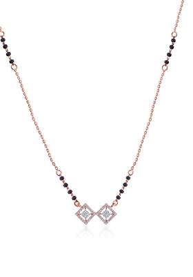 Indya X Senco Gold Rosy Rhombus Diamond Mangalsutra