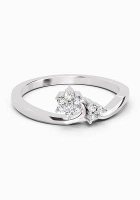 14Kt White Gold Lab Grown Diamond 0.086 Ct Cluster Ring for Women
