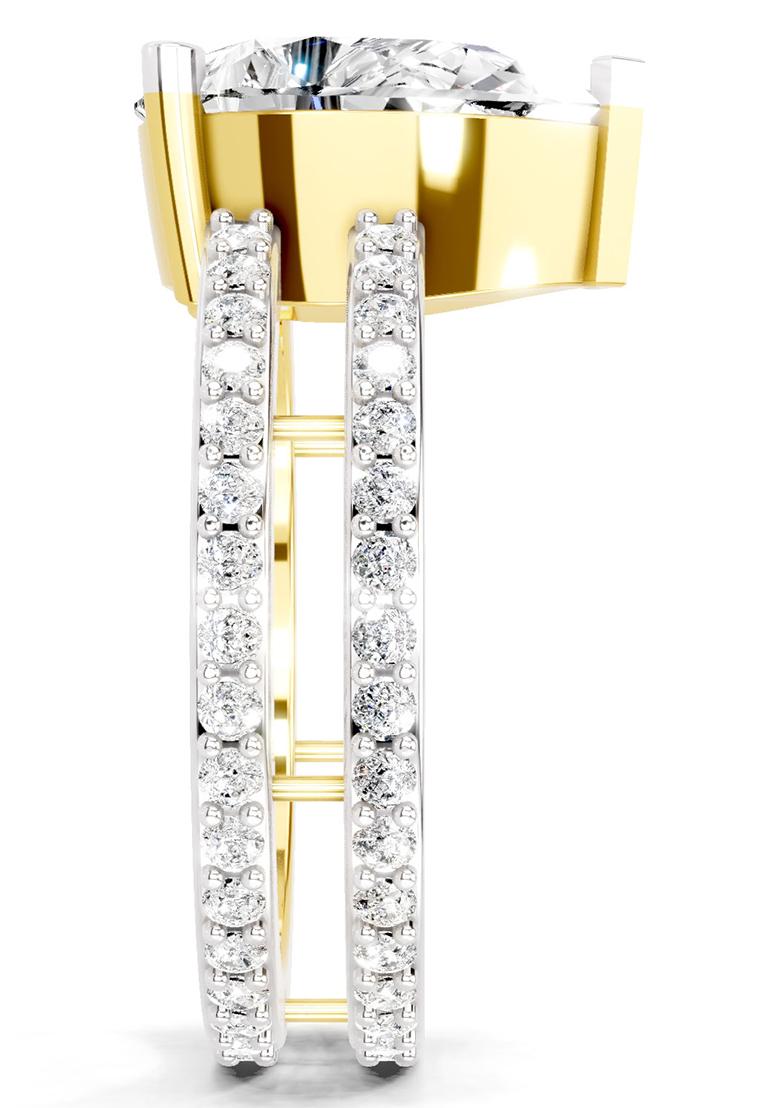 14Kt Yellow Gold Lab Grown Diamond 3.98 Carat Pear Shape Diamond Engagement Ring for Women