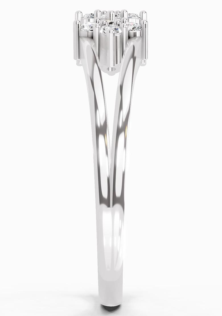 14Kt White Gold Lab Grown Diamond 0.14 Carat Round Shape Diamond Cluster Ring for Women