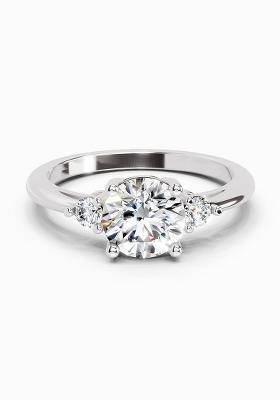 14Kt White Gold Lab Grown Diamond 1.05 Carat Round 3 Stone Diamond Ring for Women