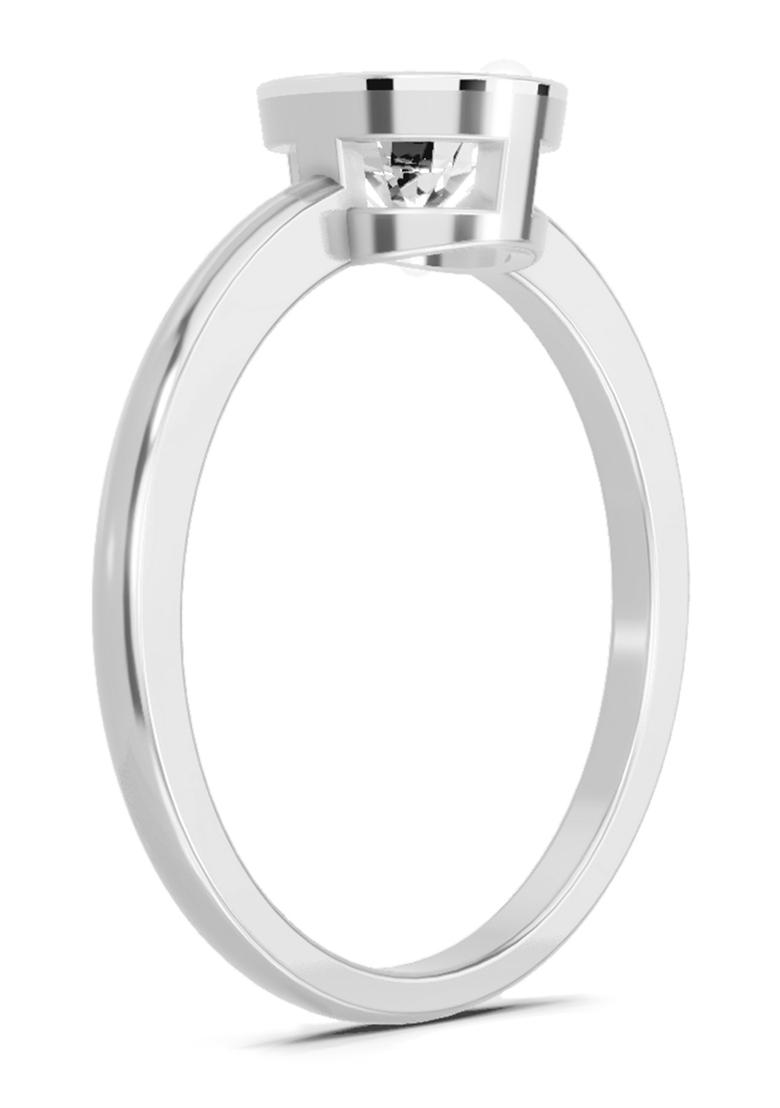14Kt White Gold Bezel Solitaire Lab Grown Diamond Ring For Women