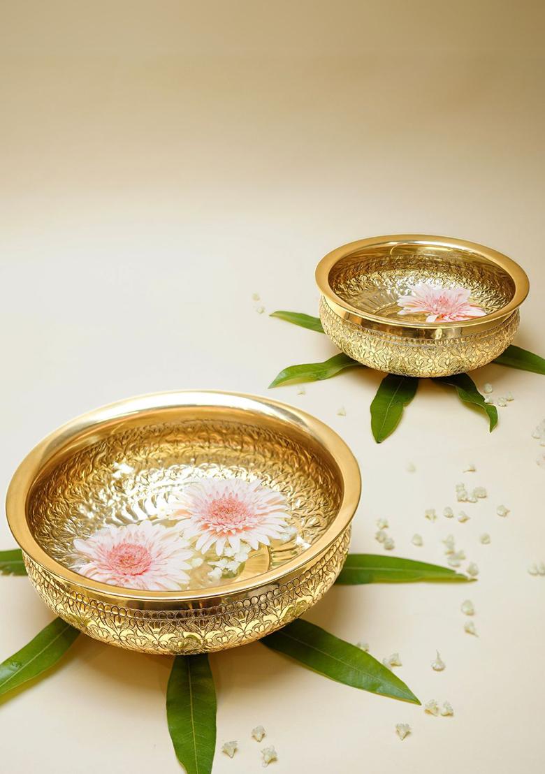 Gold Golden Chitai Design Metal Urli Bowl Set